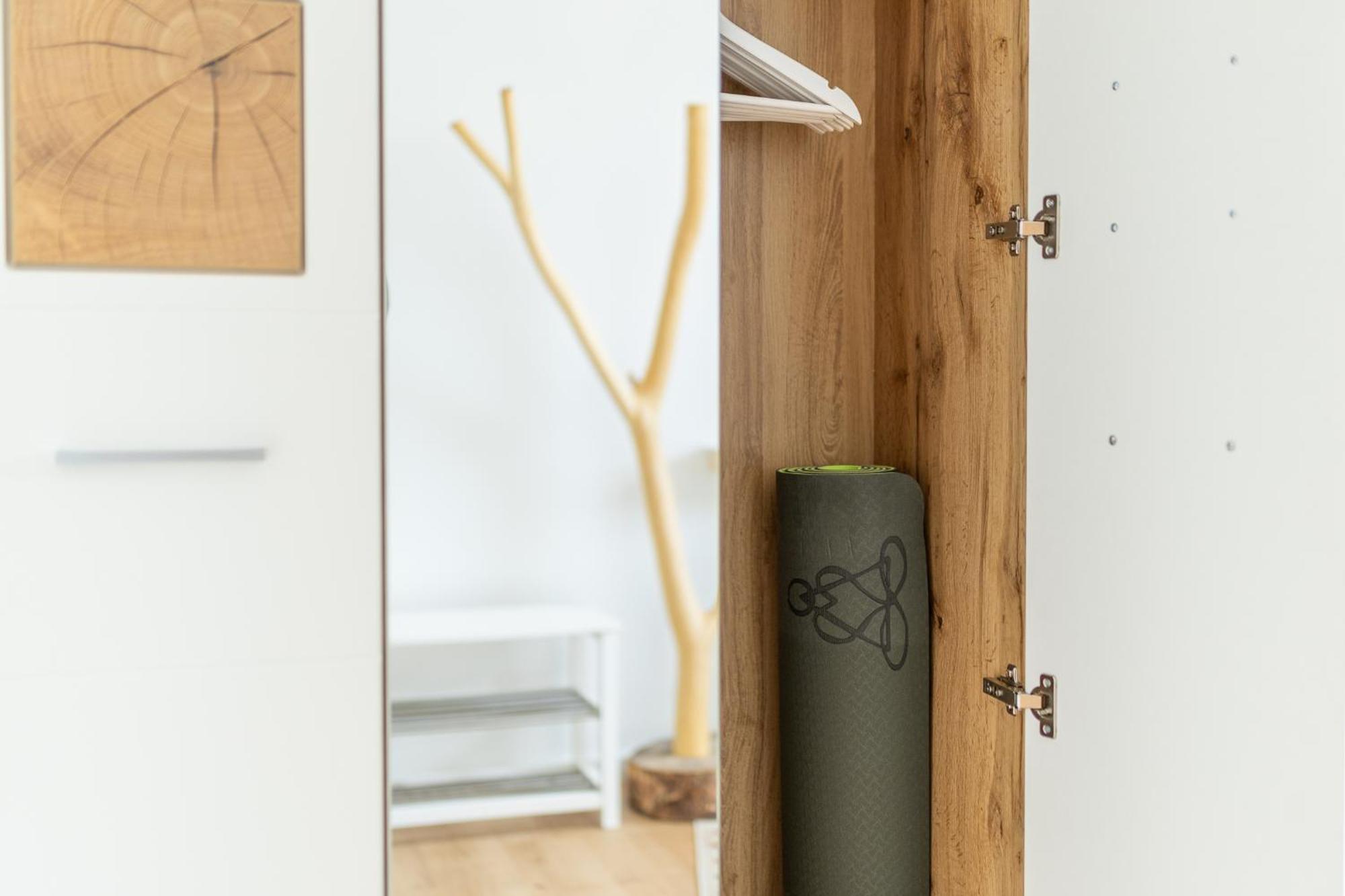 Schlossberg-Domizil Mit Weitblick - Arbeitsplatz, Balkon, Netflix, Badewanne & Yogamatte Chemnitz Bagian luar foto
